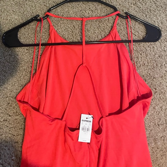 Red fitted cocktail dress - never worn! - Picture 5 of 5